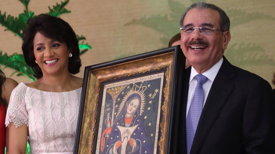 Danilo pide a la virgen de La Altagracia derrame bendiciones “sobre cada rincón de nuestra Patria”