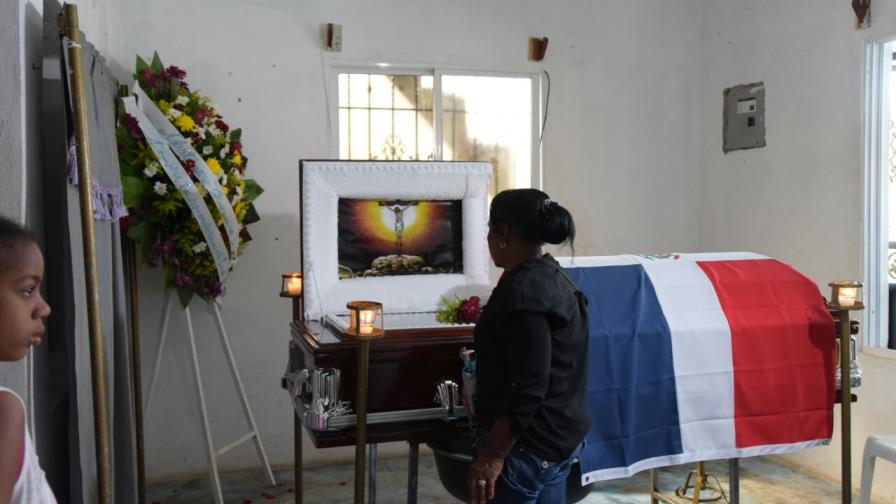 Familiares de dos oficiales asesinados piden mano dura contra asaltantes