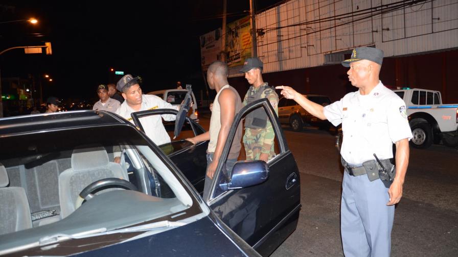 Policía retoma operativos en vías del país