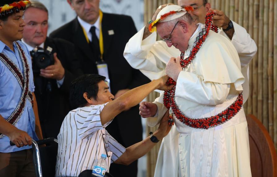 Bitácora papal: jornada con pinchazos y defensa del medio ambiente en Perú