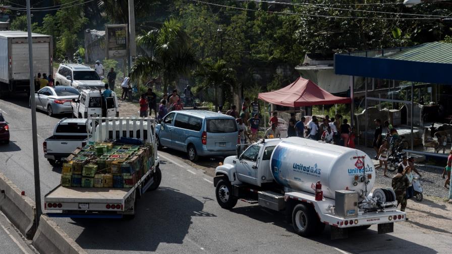 Envían unidades Swat a zona de El Valiente y Boca Chica para controlar situación tras muerte de motorista