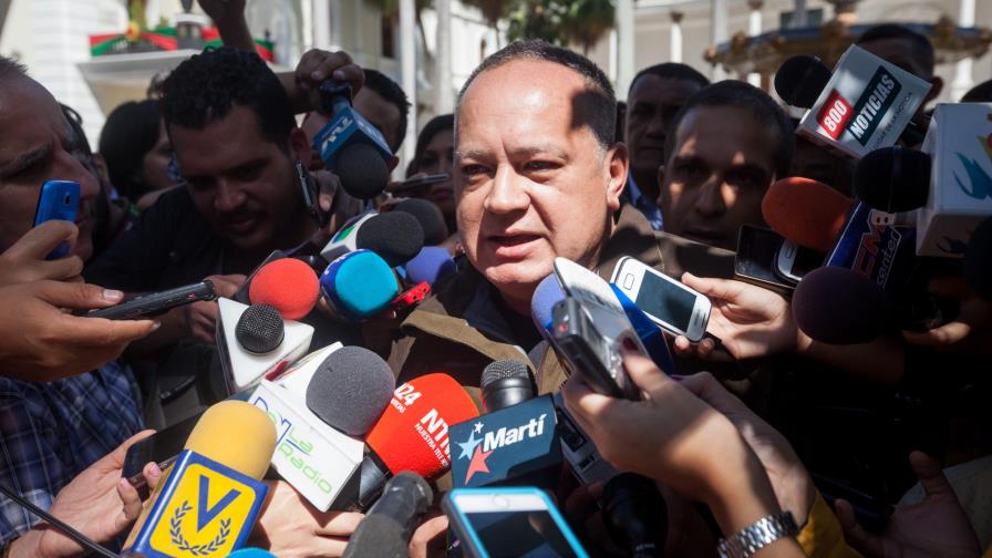 Unión Europea sanciona a Diosdado Cabello y al presidente del Supremo de Venezuela Unión Europea sanciona a Diosdado Cabello y al presidente del Supremo de Venezuela