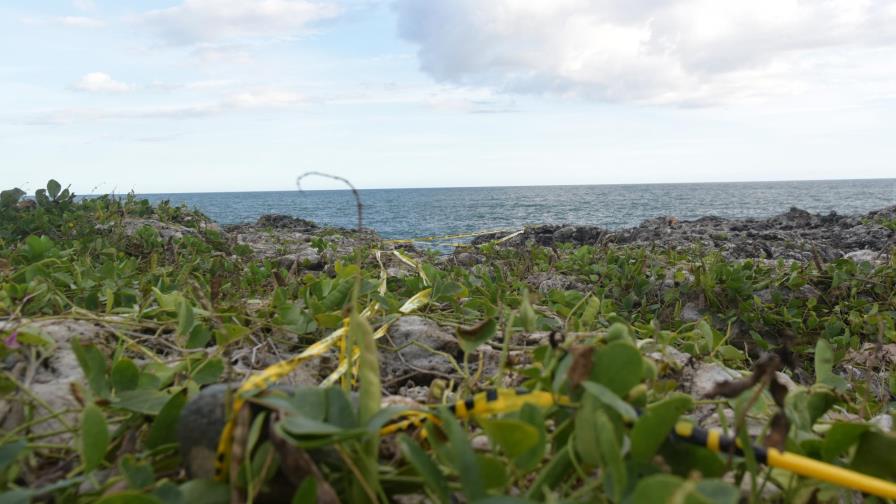  Conmociona desaparición de joven que se habría lanzado al mar junto a su hijo