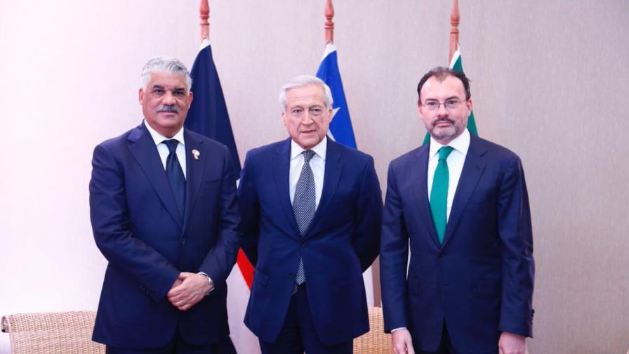 Vargas se reúne con pares de México y Chile; repasan diálogo sobre Venezuela