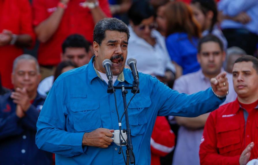 Maduro dispuesto a buscar reelección tras anuncio de comicios en mayo 