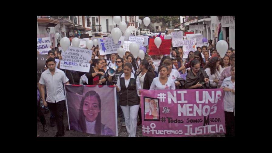 Mujeres protestan en México tras crimen atroz contra nutricionista