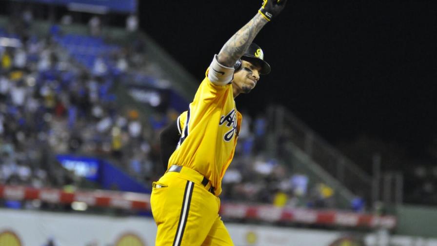 Johan Camargo fuera de la serie final; fue parado por los Bravos