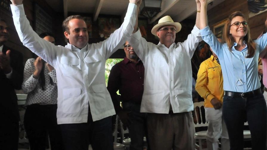 Hipólito envía mensaje a perremeístas reacios a apoyar candidato de Abinader