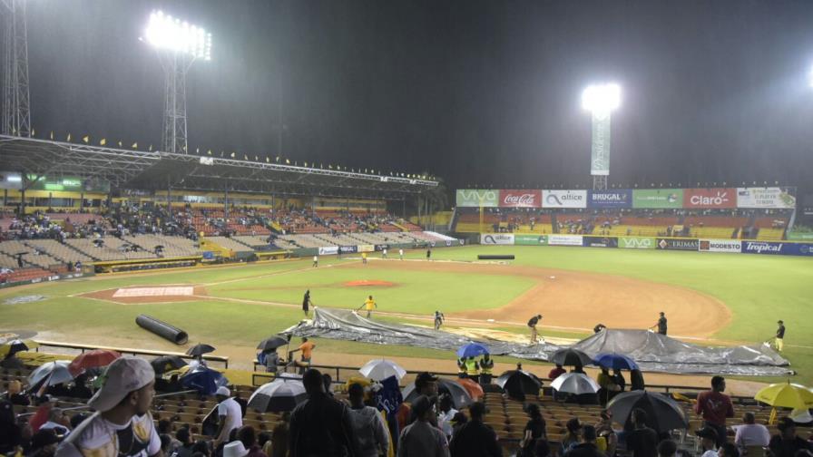 Boletas del juego de la serie final suspendido por lluvia son válidas para hoy Boletas del juego de la serie final suspendido por lluvia son válidas para hoy