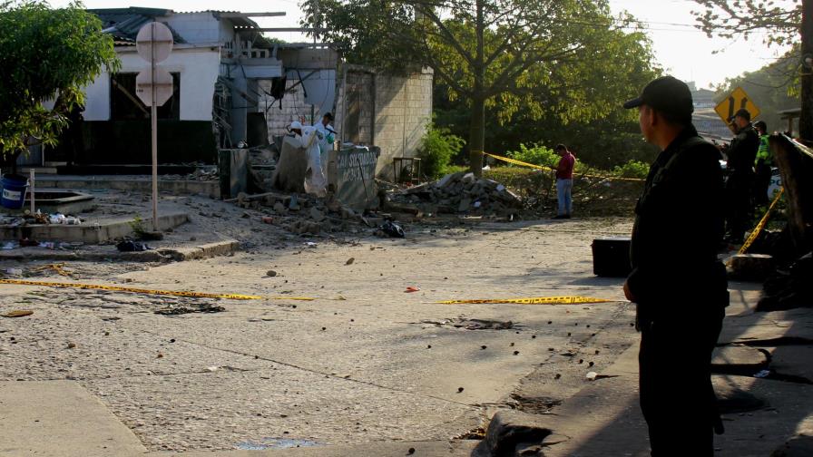 El ELN se atribuye el atentado que dejó 5 policías muertos en Colombia