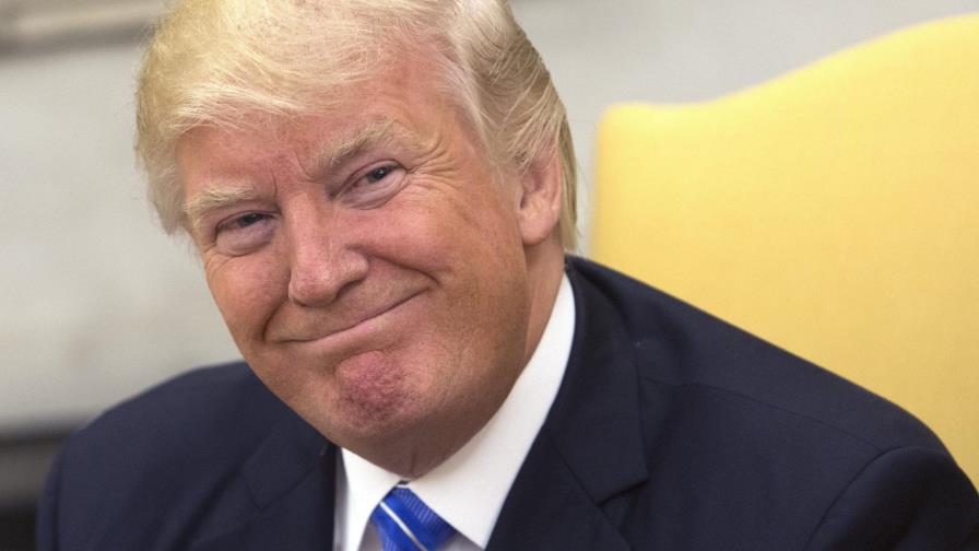 Sólo un 38 % de los estadounidenses aprueba a Trump en un país polarizado Sólo un 38 % de los estadounidenses aprueba a Trump en un país polarizado