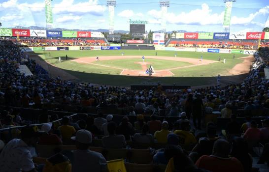 Las Águilas derrotan al Licey y ven más cerca el trofeo de campeón al colocar la serie final 3-2