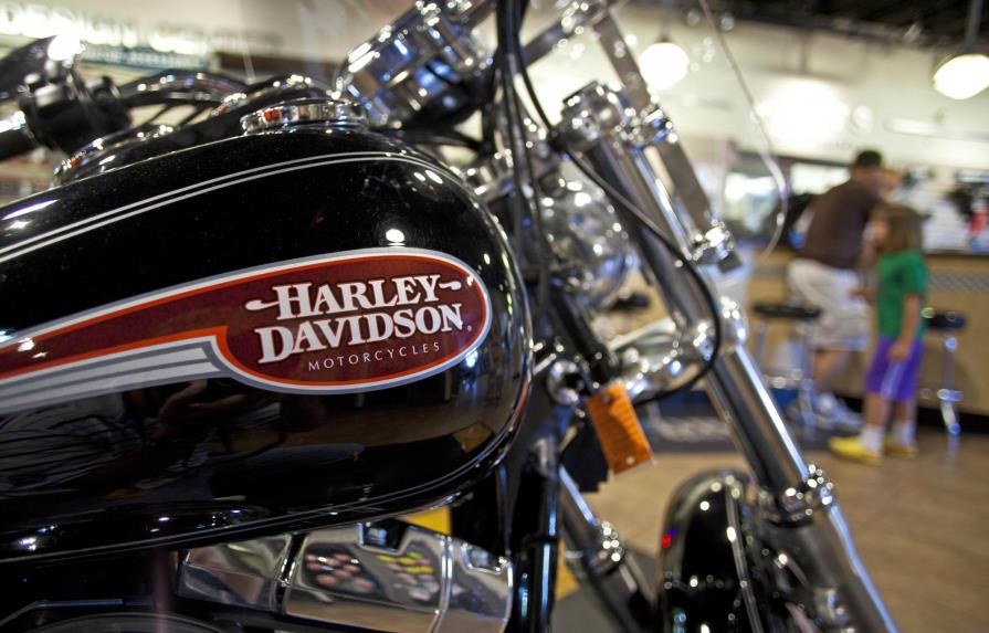 Se frenan ventas de Harley-Davidson