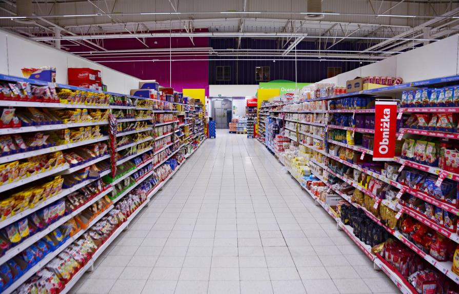 Polonia prohíbe a supermercados abrir sus puertas en domingo