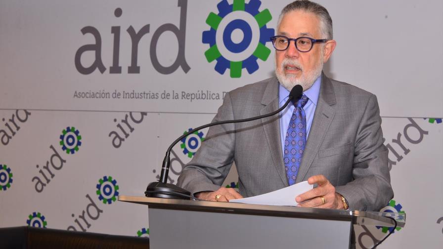 Campos De Moya: “La industria dominicana trabaja, y trabaja duro, y trabaja sosteniblemente”