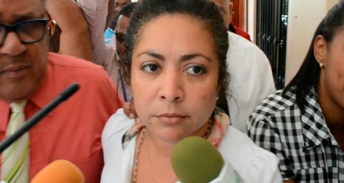 Ratifican prisión preventiva a Marlin Martínez por muerte de Emely Peguero