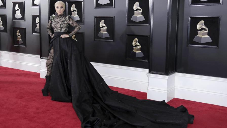 Lady Gaga suspende conciertos de su gira por “grave dolencia”