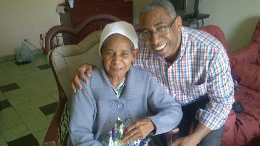 Muere la madre del encargado de prensa del PRM