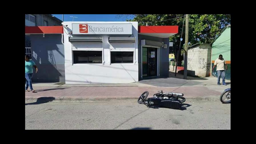 Policía mata menor que intentó asaltar sucursal bancaria en Vicente Noble 