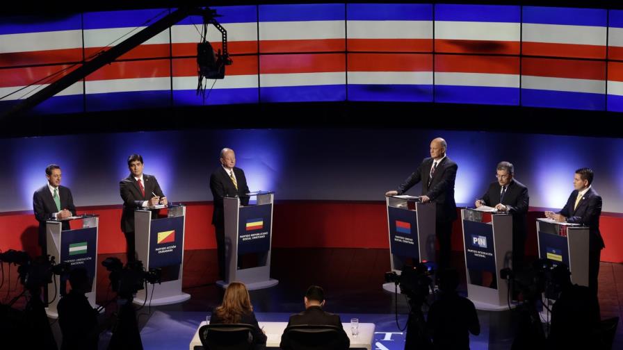 Costa Rica se prepara para votar tras campaña de ataques y de tinte religioso