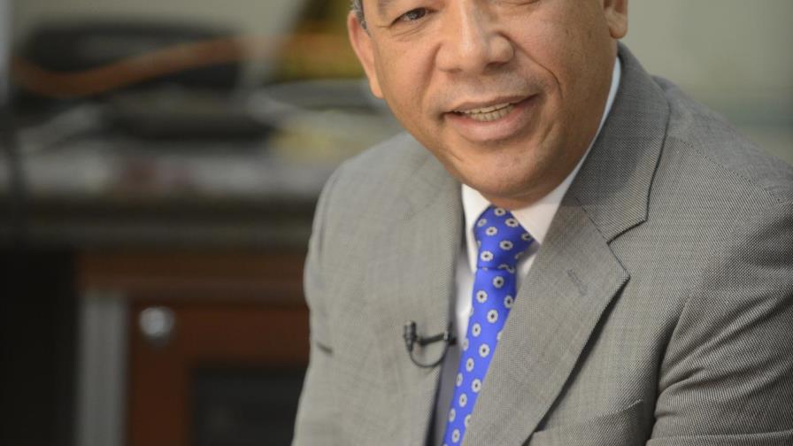 CDEEE gestiona gas natural para acometer conversión de plantas