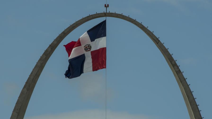 La bandera dominicana,  sueño acariciado por Juan Pablo  Duarte 