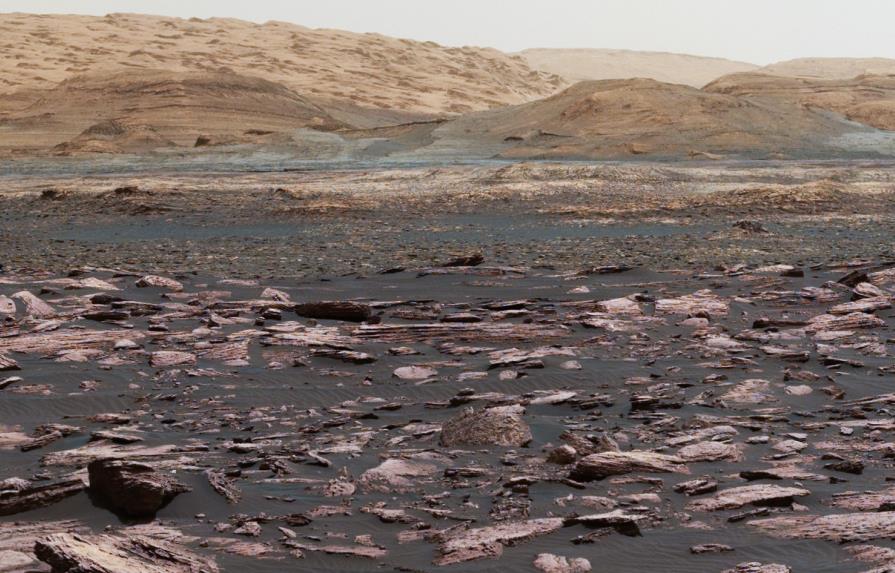 El agua formó ríos y lagos en Marte durante cortos períodos cálidos