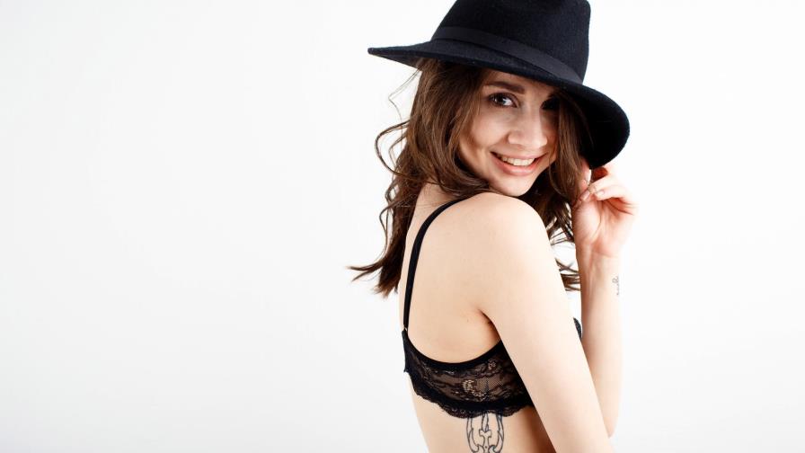 Entre la sensualidad del sostén Entre la sensualidad del sostén