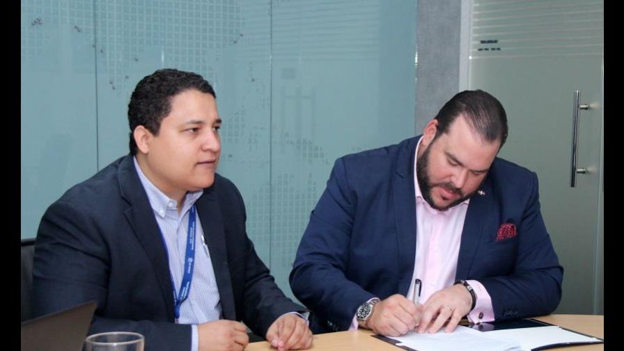 Autoridad Portuaria y Puerto Caucedo acuerdan eliminación de papel e inician proceso de automatización Autoridad Portuaria y Puerto Caucedo acuerdan eliminación de papel e inician proceso de automatización