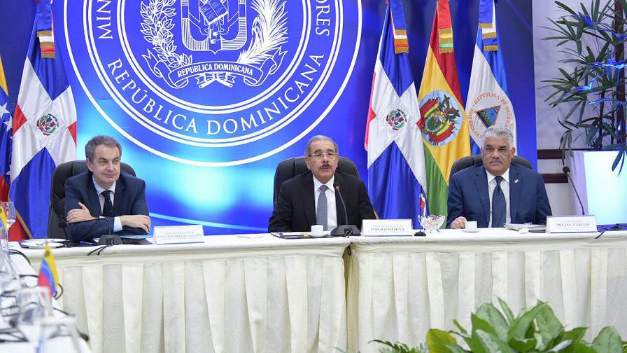 Dan plazo a la oposición de Venezuela para la firma de un acuerdo Dan plazo a la oposición de Venezuela para la firma de un acuerdo