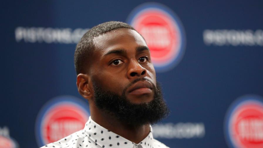 Pivot de Detroit Willie Reed suspendido seis juegos por violencia doméstica