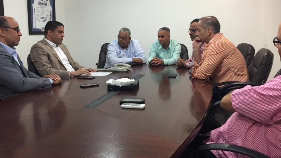 El basket de Santiago se jugará con dos refuerzos; arranca el 2 de marzo El basket de Santiago se jugará con dos refuerzos; arranca el 2 de marzo