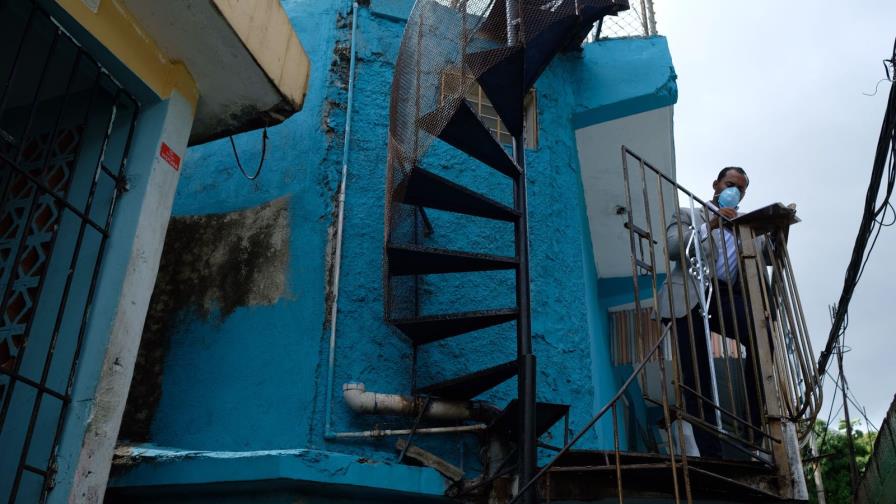 Hallan cadáveres de tres menores en estado de descomposición en el Barrio Enriquillo