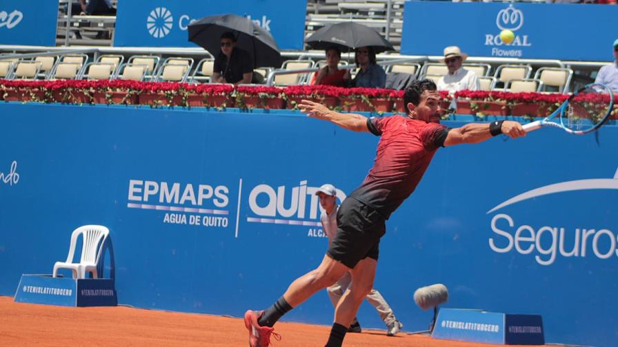VIDEO: Víctor Estrella acaba su reinado en Quito; cae ante Gerald Melzer