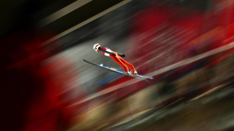 Esquiador de EEUU, persona 100.000 en competir en Olímpicos