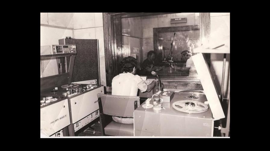 Indotel reconocerá en el Día Mundial de la Radio la trayectoria de 17 radiodifusores y una emisora