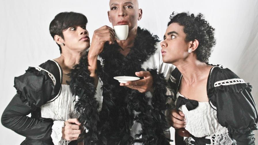 “Las criadas” ahora en el Teatro Guloya “Las criadas” ahora en el Teatro Guloya