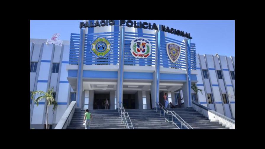 Coronel acusado de violación se entrega en la Fiscalía; solicitarán medida de coerción Coronel acusado de violación se entrega en la Fiscalía; solicitarán medida de coerción