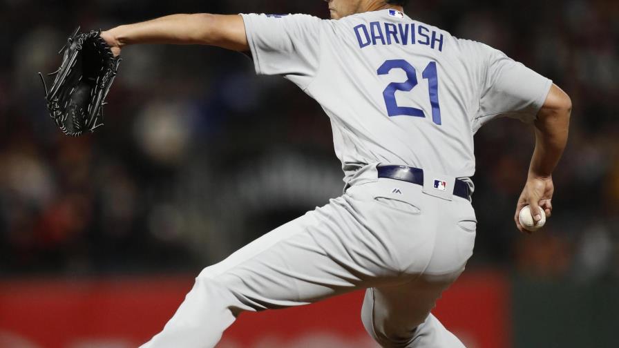 Japonés Yu Darvish pacta con los Cachorros por seis años