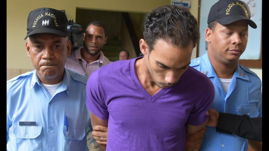 Aplazan para este lunes medida de coerción a acusado de matar mujer y tres niños 