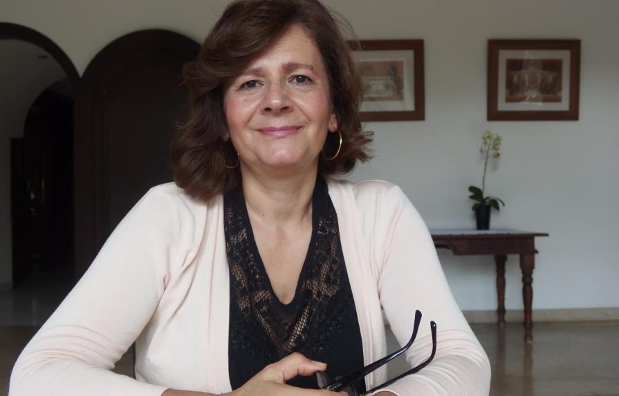 Suad de Gómez exhorta a las dominicanas a participar en concurso  “Mujeres inspiradoras”