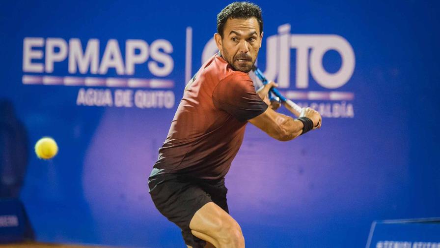 Víctor Estrella desciende en el ranking de la ATP;  tras derrota en Quito