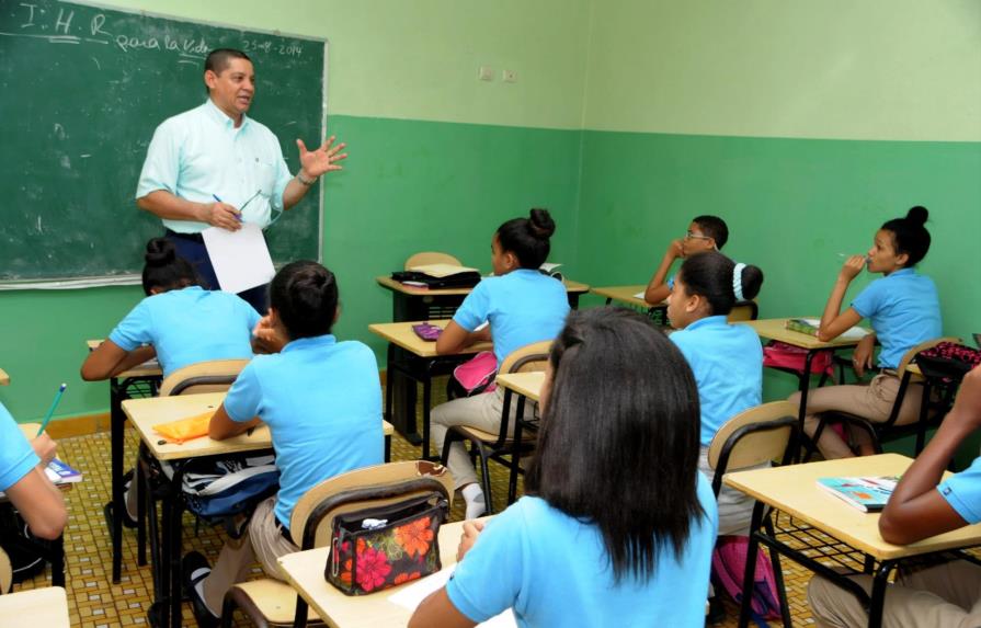 ADP convoca huelga para el jueves y el viernes en escuelas del Gran Santo Domingo 