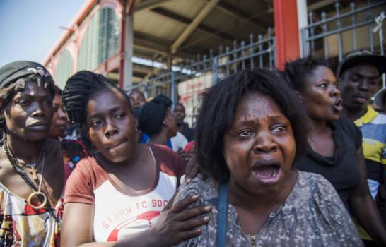 Un incendio devasta uno de los principales mercados de Haití