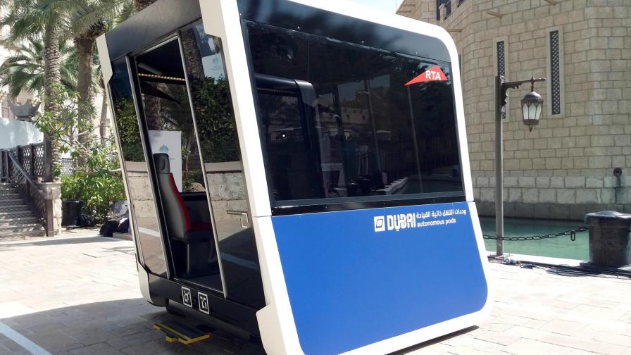 Dubái prueba los primeros vehículos autónomos de transporte urbano