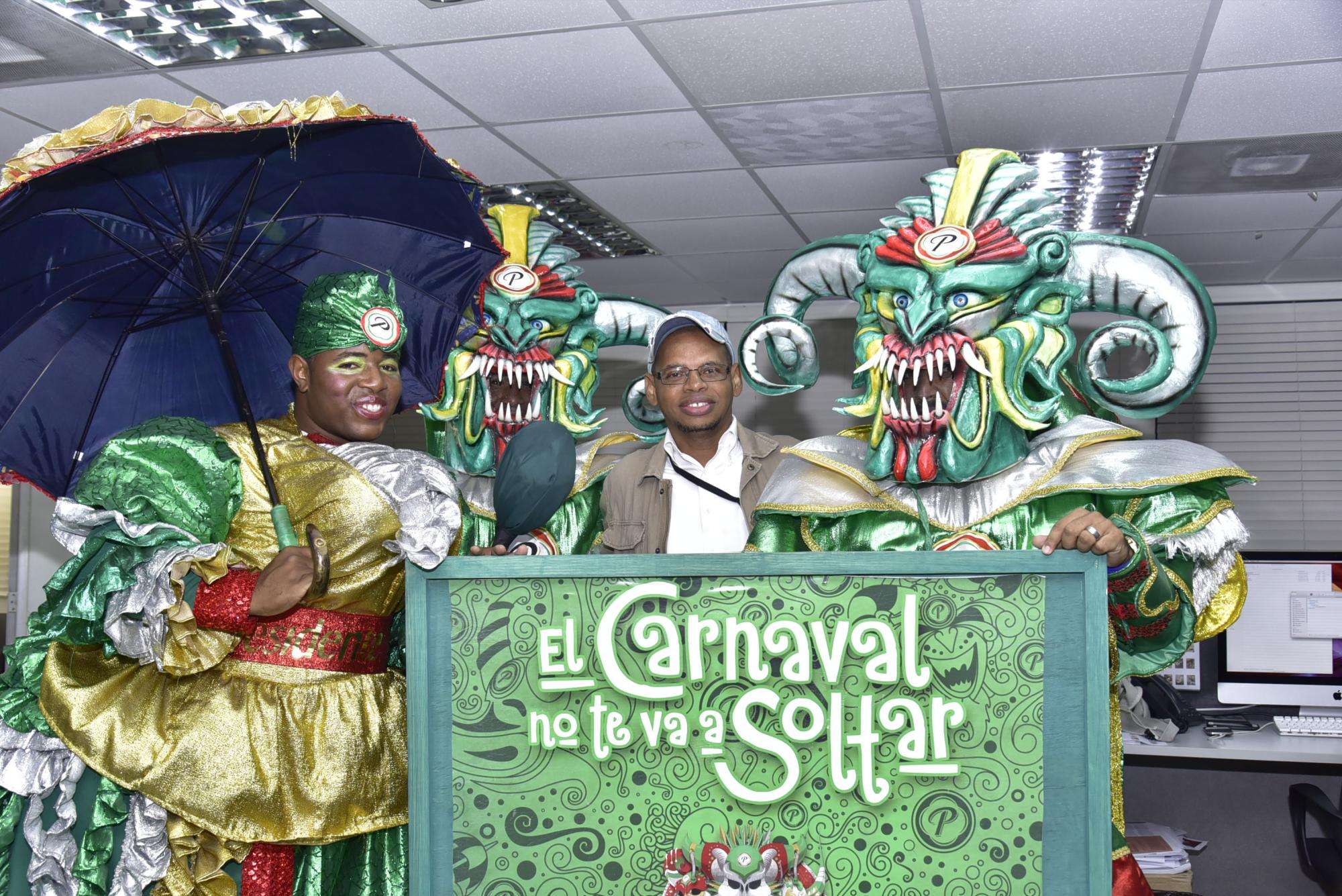 El fotógrafo Nehemías Alvino