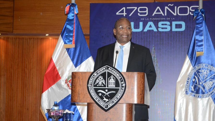 Editrudis Beltrán llama a la reflexión y unidad para lograr cambios en UASD