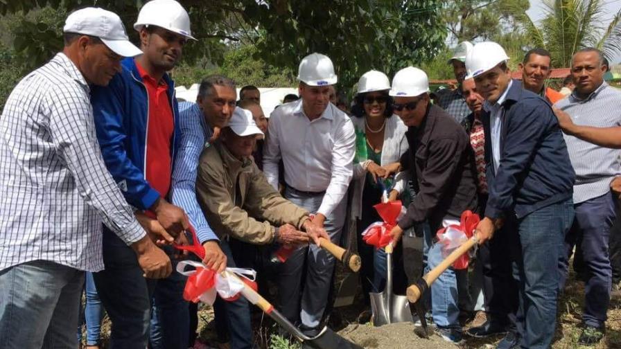 Comienza la  construcción clínica en zona de El Pinar de Ocoa