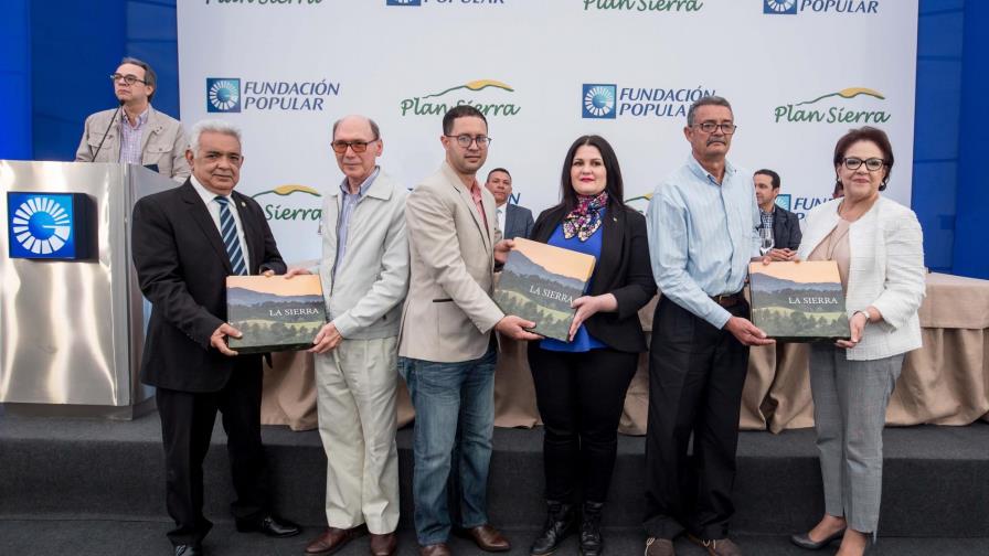 Fundación Popular presenta a la comunidad serrana el libro “La Sierra”