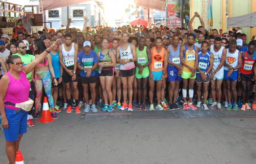 Santiagueros Rubiera y Méndez ganan maratón de La Vega